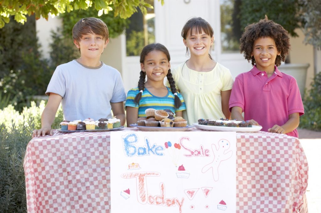 5 Ideas To Organise a Thriving Bake Sale to Aid School Fundraising